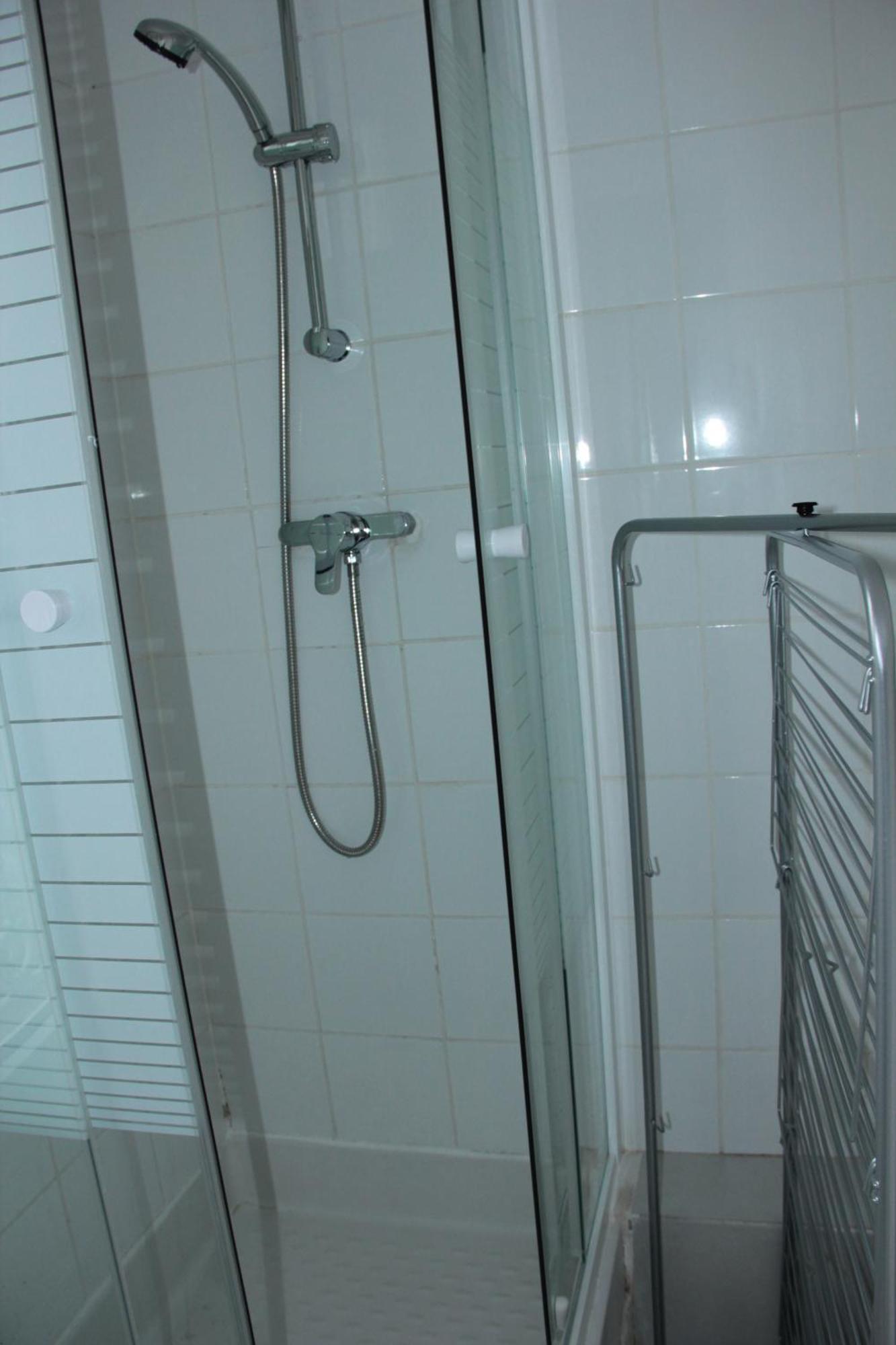 Appartement Pantin Luaran gambar