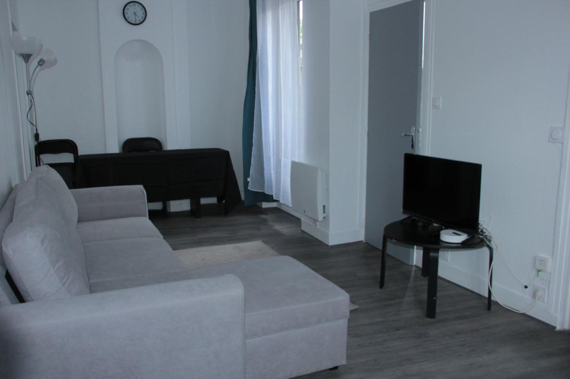 Appartement Pantin Luaran gambar